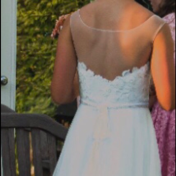 Lucca Wedding dress BHLDN size 2 - Picture 2 of 8